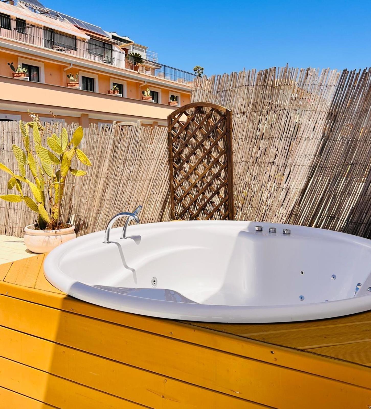 Sole Suites Sorrent Exterior foto